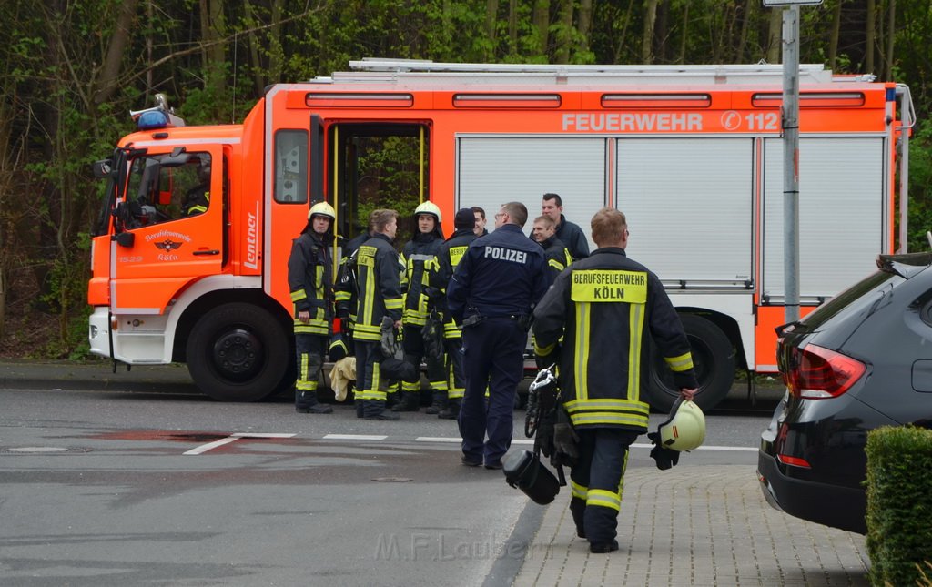 Feuer2Y Koeln Muengersdorf Roggenweg P218.JPG - Miklos Laubert